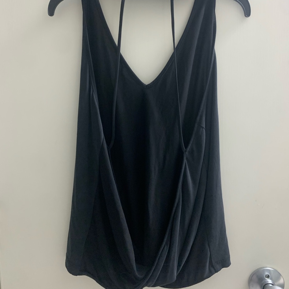 BACKLESS TANK - Picture 2 of 3